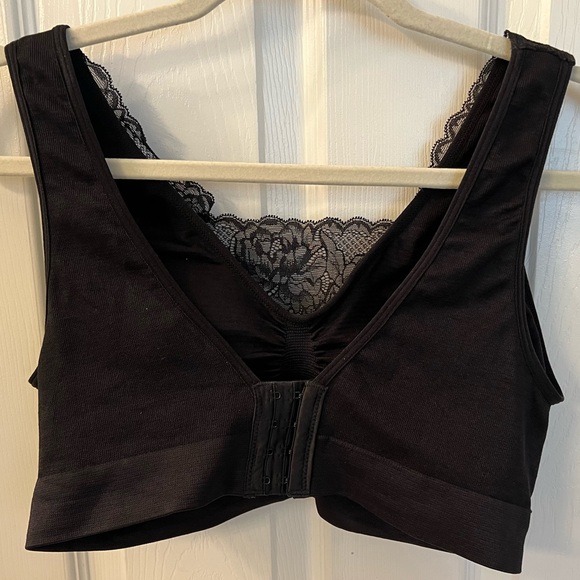 Breezies Black Lace Seamless Intimates Collection Bra Sz L - Picture 7 of 13